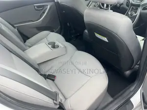Hyundai Elantra 2013 Silver