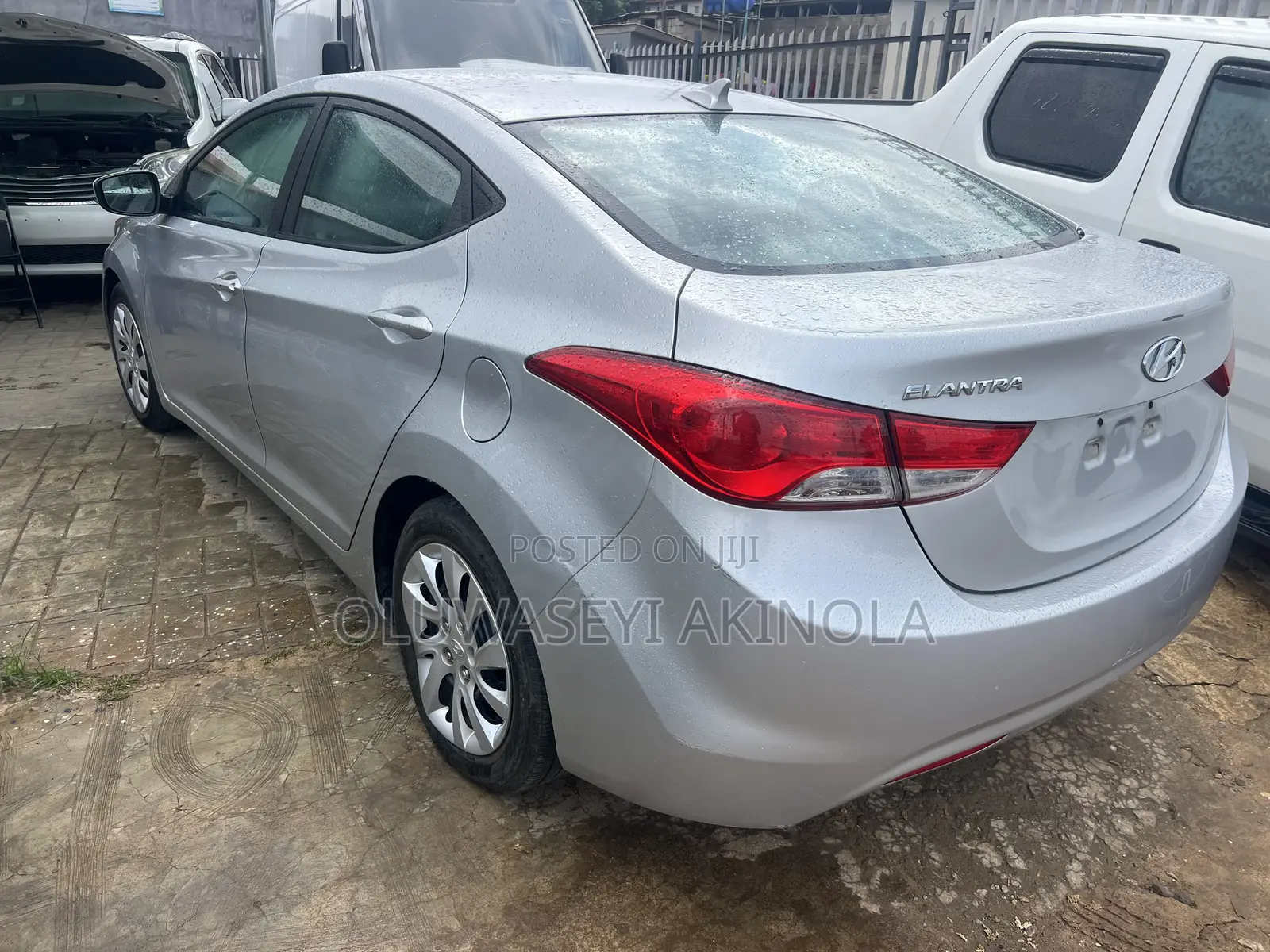 Hyundai Elantra 2013 Silver