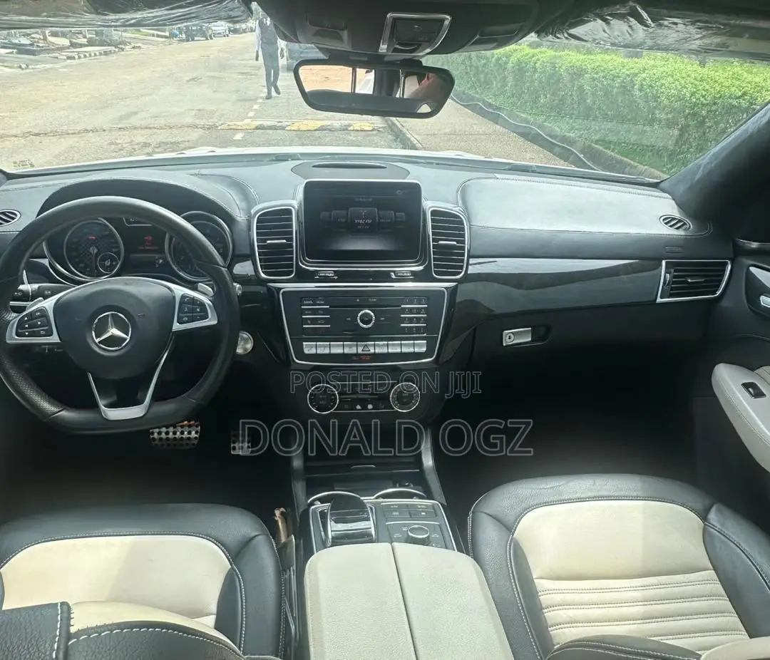 Mercedes-Benz GLE-Class 2016 White