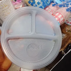 Disposable Divider Plate by 25piec