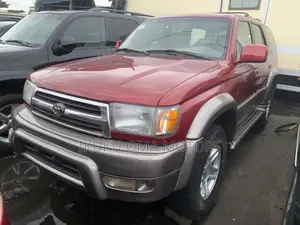 Toyota 4-Runner 2000 Red