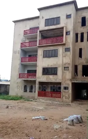 3bdrm Block of Flats in Mabushi for sale