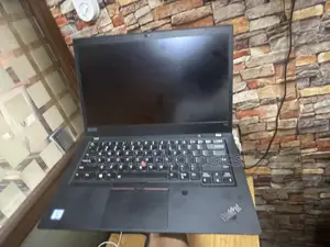 Laptop Lenovo ThinkPad T490s 16GB Intel Core i7 SSD 256GB