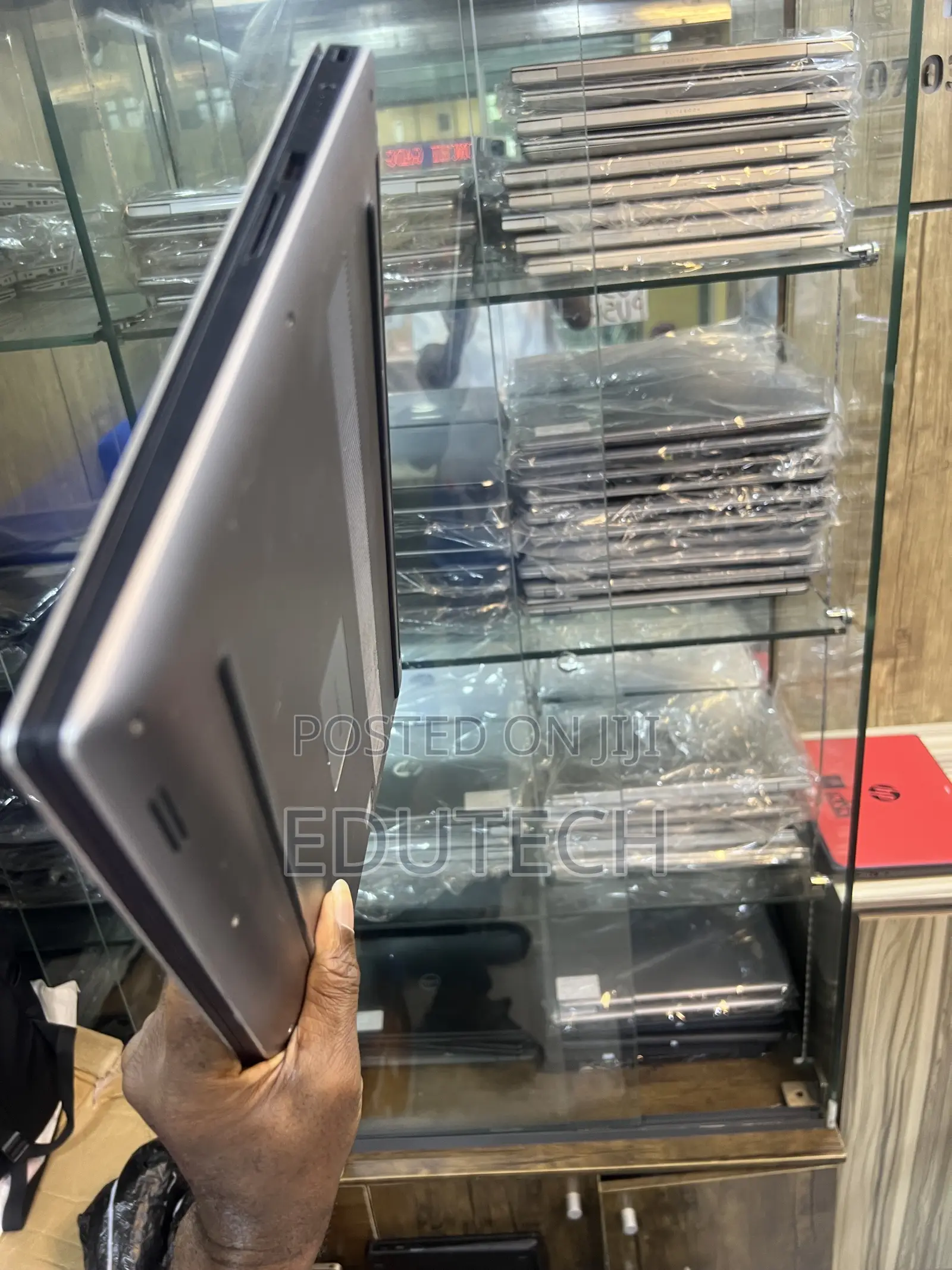Laptop Dell Precision 5520 8GB Intel Core i7 SSD 256GB