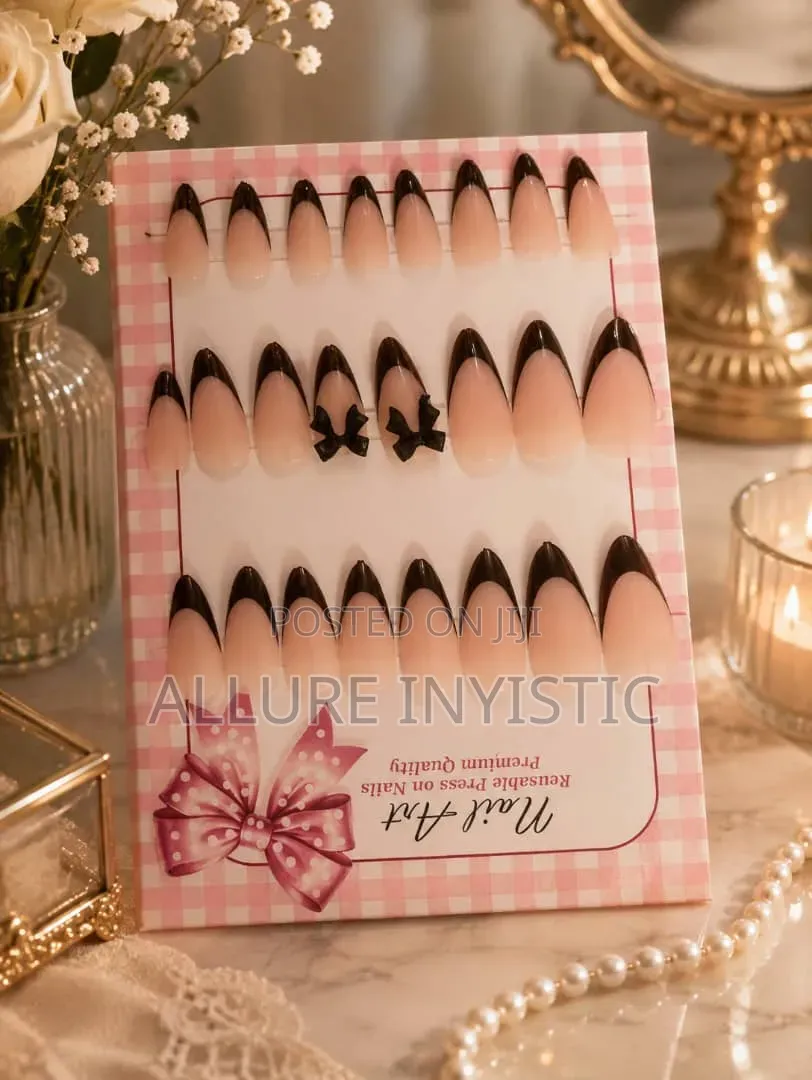 Luxury Press-on Nails Durable and Affordable