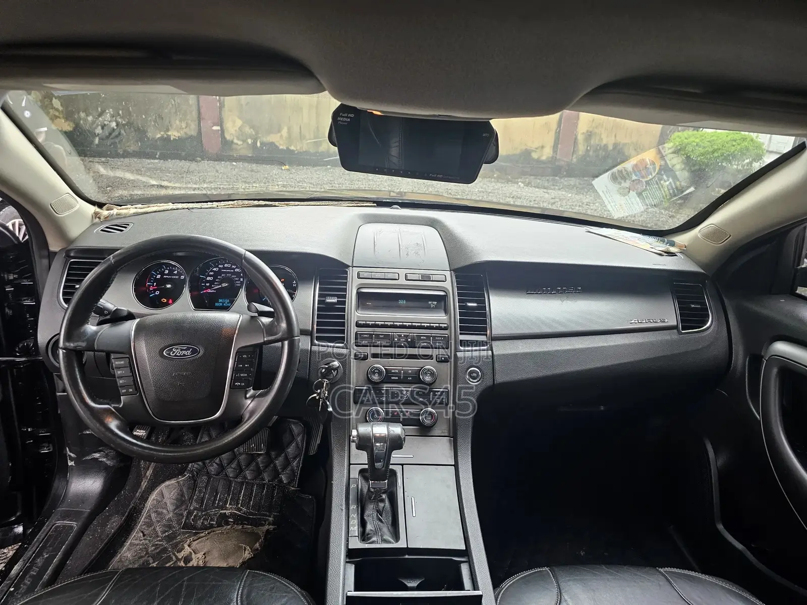 Ford Taurus 2011 Black