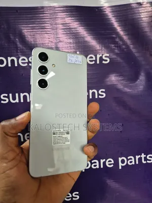Samsung Galaxy S24 FE 256 GB Silver