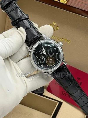 High Quality Patek Phillipe Leather Strap Watch