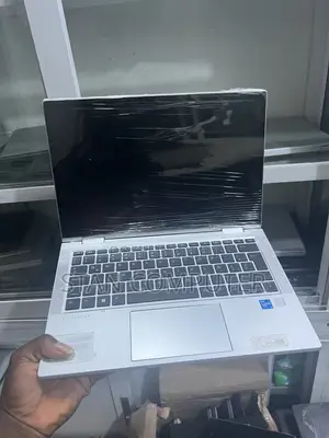 Laptop HP EliteBook 830 G8 16GB Intel Core i5 SSD 256GB