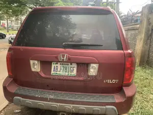 Honda Pilot 2006 Red
