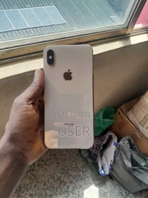 Apple iPhone XS Max 64 GB Gold