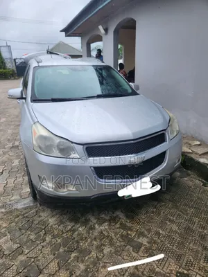 Chevrolet Traverse 2012 Silver