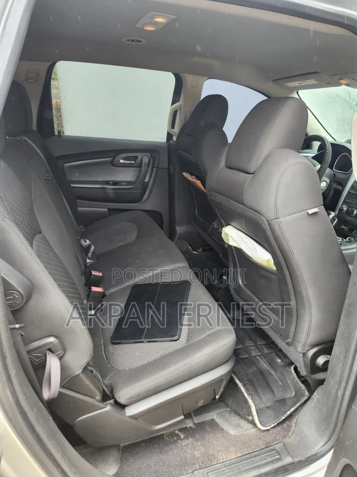 Chevrolet Traverse 2012 Silver