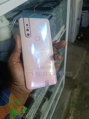 Vivo V15 256 GB