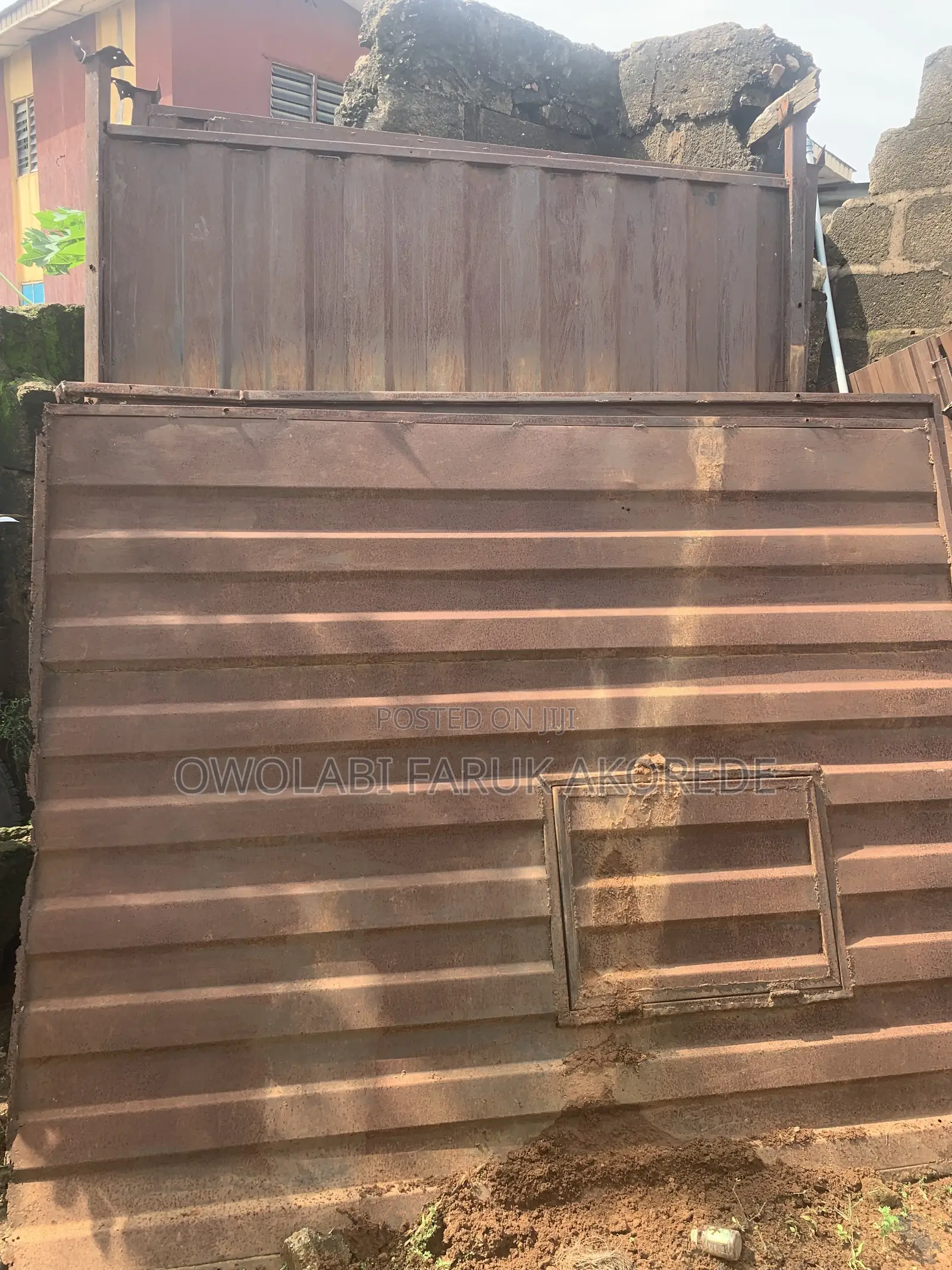 Shop Container
