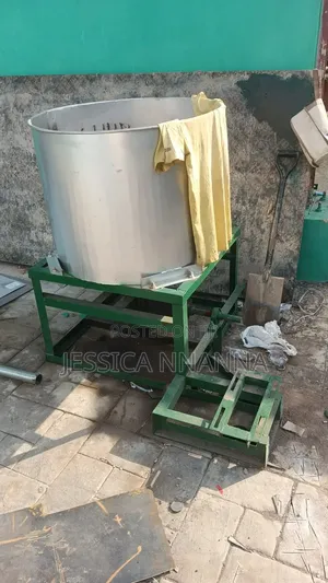 Automatic Cassava Peeling Machine