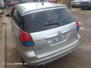 Toyota Matrix 2005 Silver