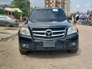 Mercedes-Benz C300 2010 Black