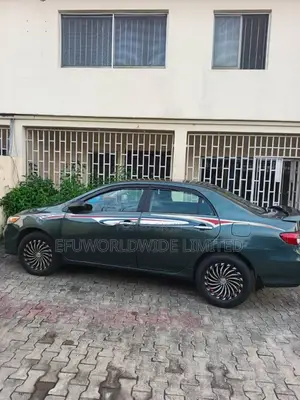 Toyota Corolla 2010 Green