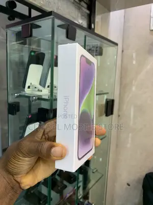 New Apple iPhone 14 256 GB Purple