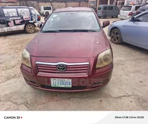 Toyota Avensis 2007 Red