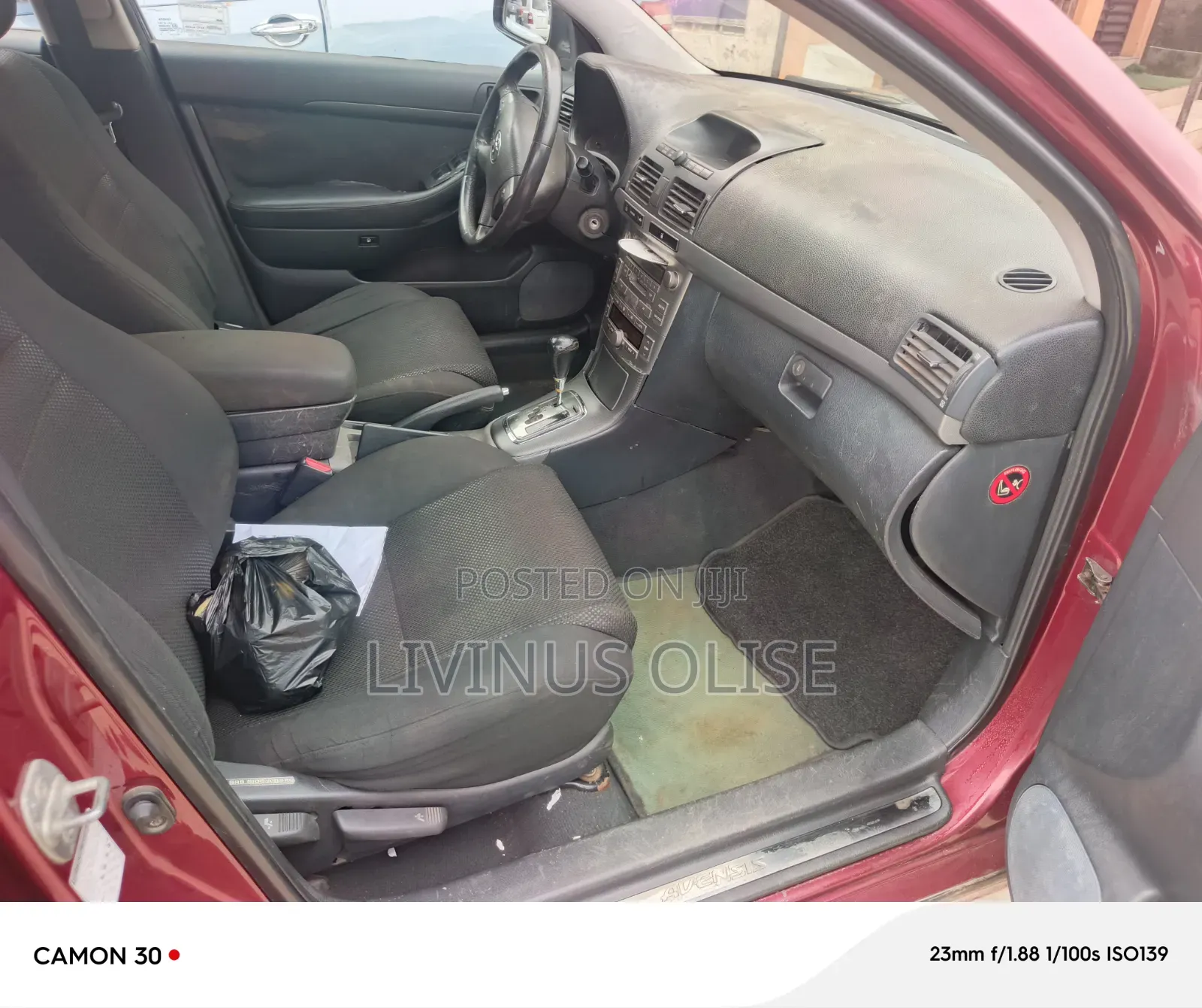 Toyota Avensis 2007 Red