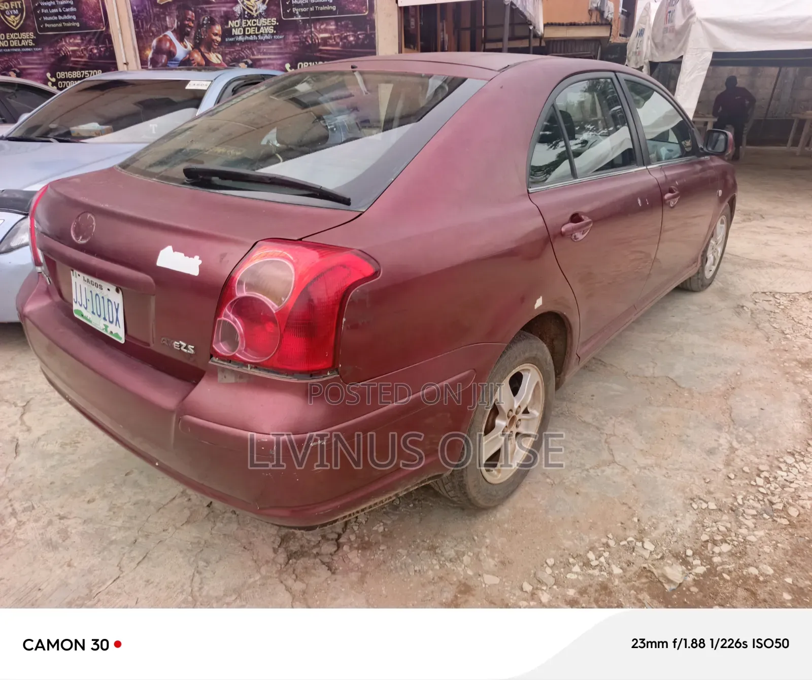 Toyota Avensis 2007 Red