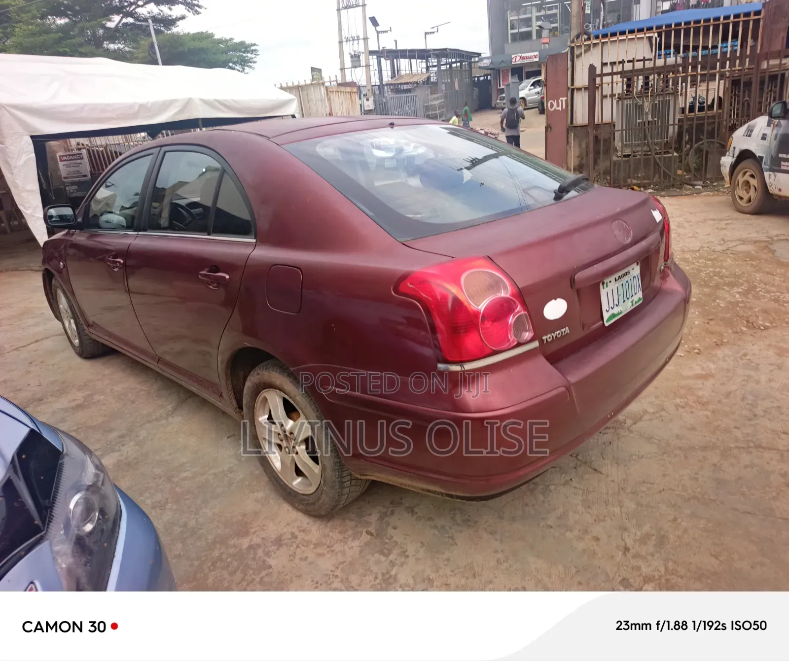 Toyota Avensis 2007 Red