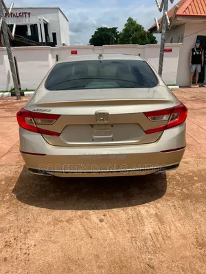 Honda Accord 2020 Gold