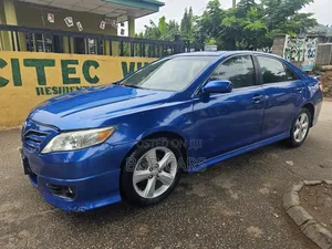 Toyota Camry 2010 Blue