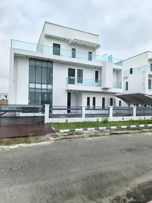 Furnished 5bdrm Mansion in Royal Gardens Estate for sale