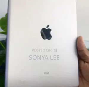 Apple iPad 10.2 (2019) 32 GB Silver
