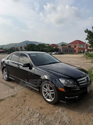 Mercedes-Benz C250 2013 Black