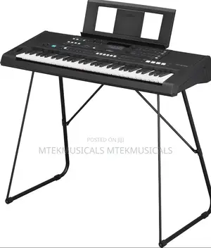 Yamaha PSR-E483