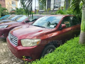 Toyota Highlander 2010 Red