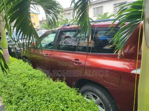 Toyota Highlander 2010 Red