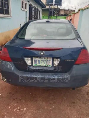 Honda Accord 2005 Blue
