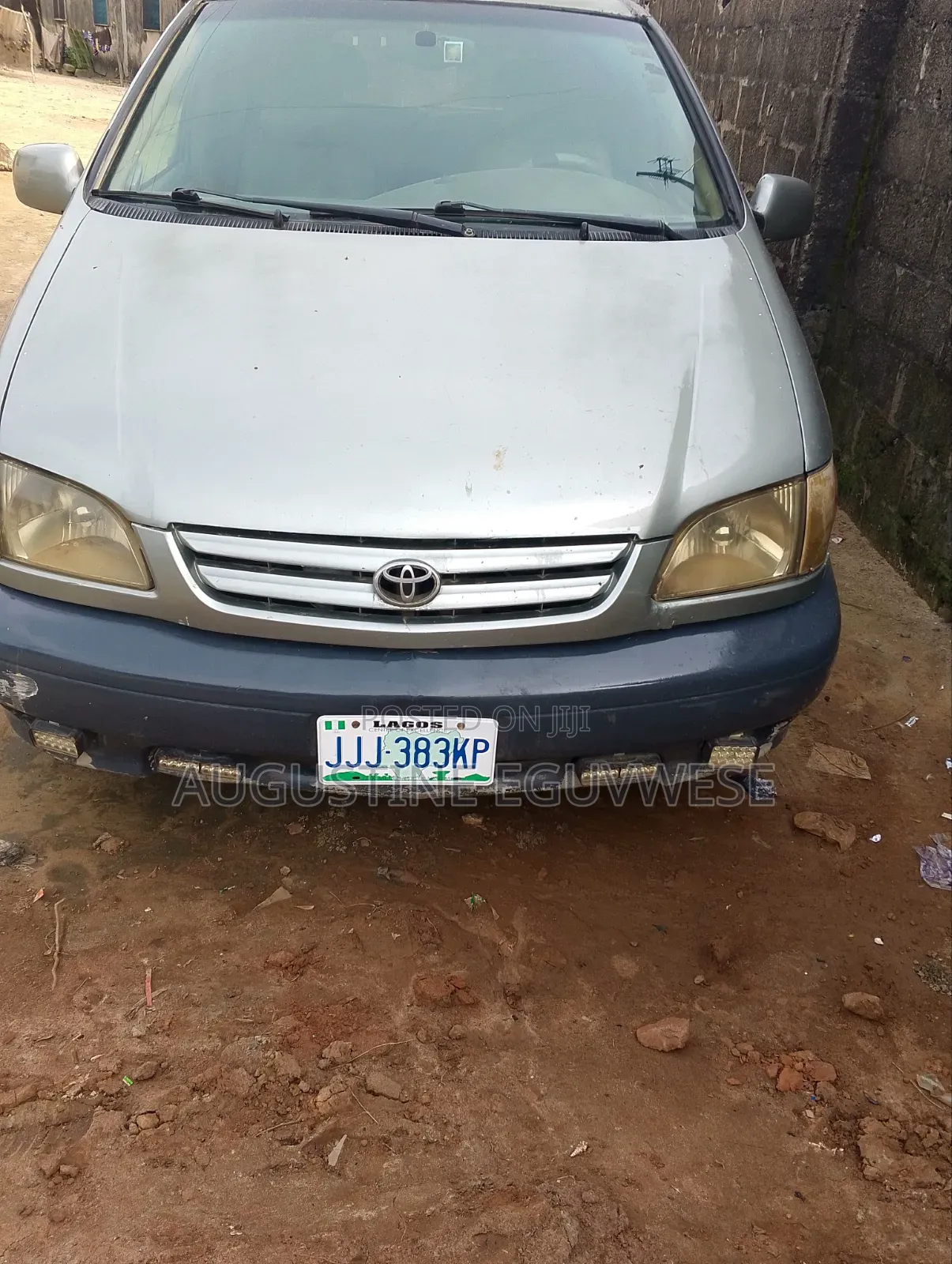 Toyota Sienna LE 2002 Gray