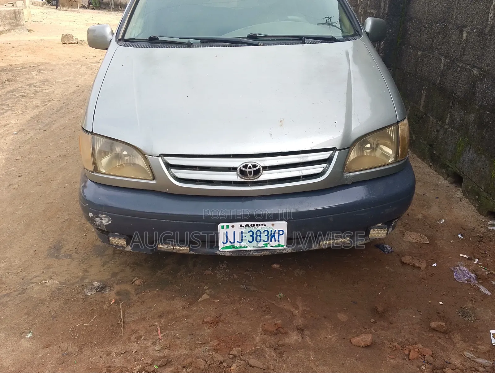 Toyota Sienna LE 2002 Gray