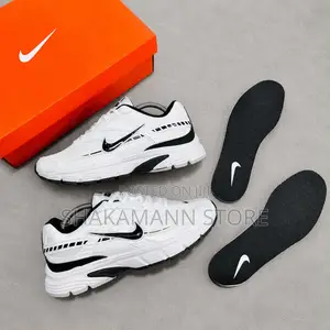 New Nike Initiator ‘Black White’ SNKS