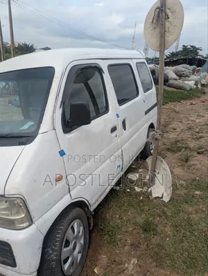 Suzuki Every 2004 White