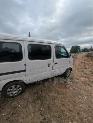Suzuki Every 2004 White