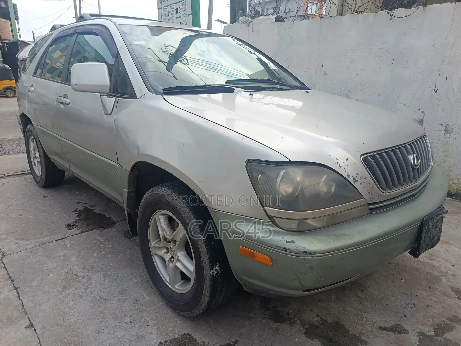Lexus RX 2000 Gray