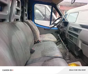 Ford Transit 2000 Blue