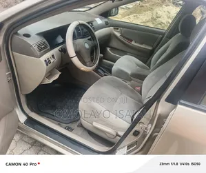 Toyota Corolla 2007 Gold