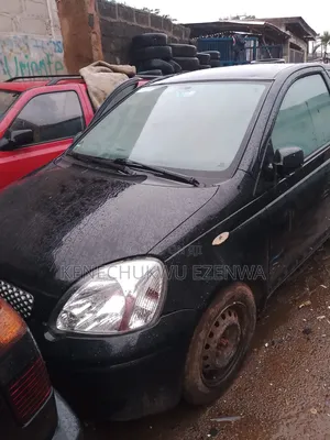 Toyota Yaris 2004 Black