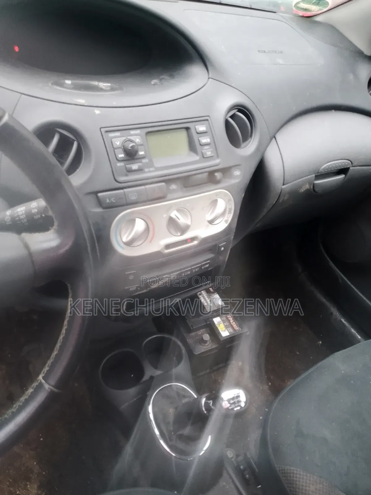 Toyota Yaris 2004 Black