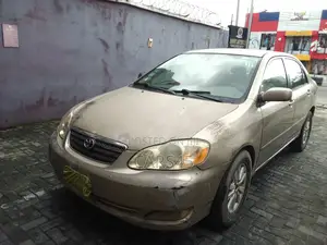 Toyota Corolla 2006 Gold