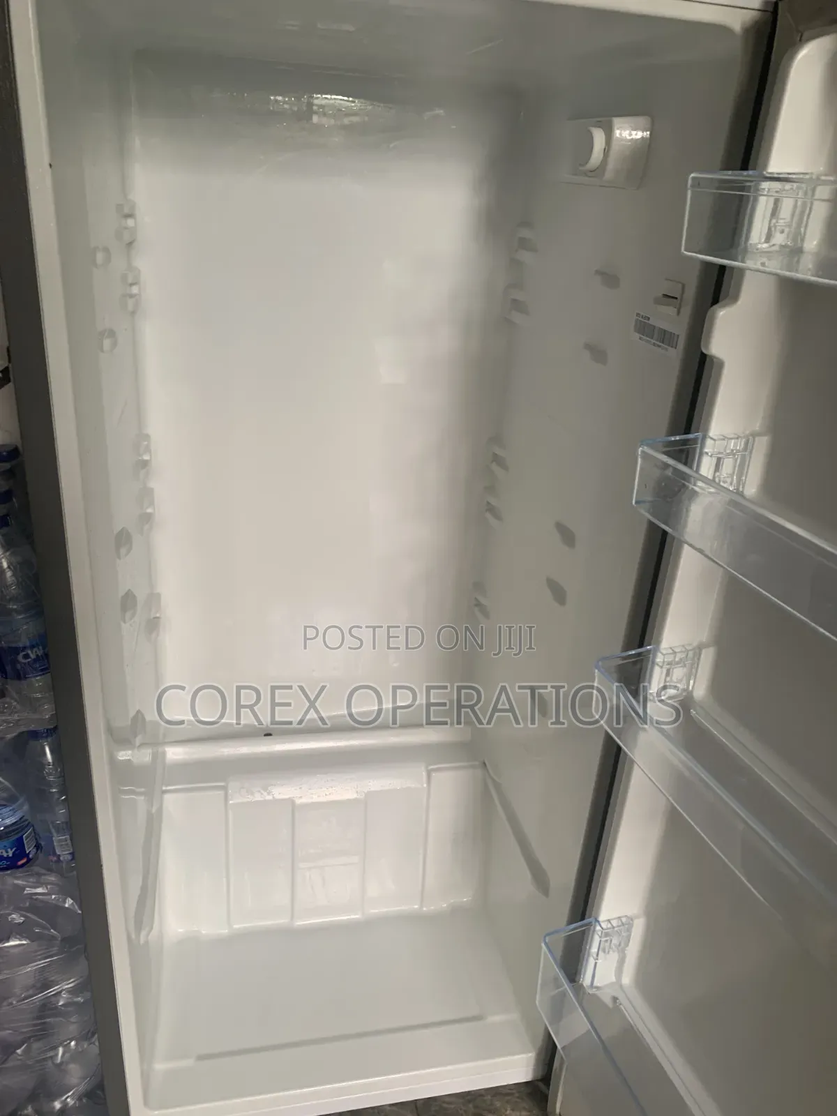 Hisense Top Freezer, Double Door