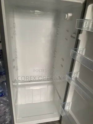 Hisense Top Freezer, Double Door